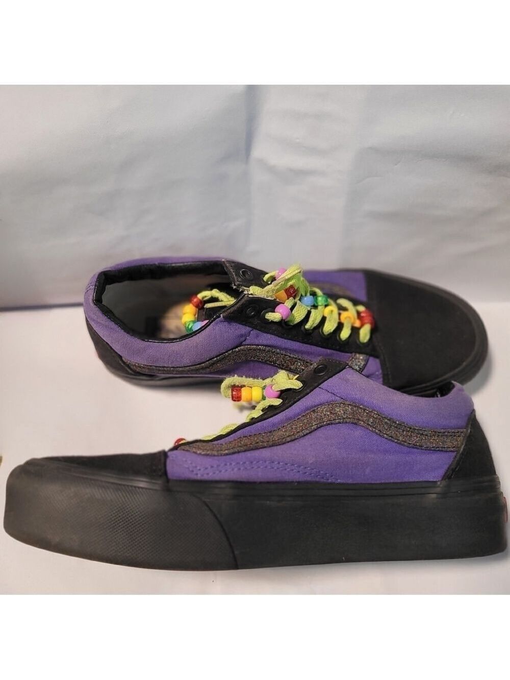 Vans Unisex Purple and Black Sneakers Sz 7 Men/9 Women - Picture 3 of 4